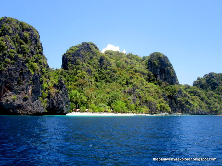 Entalula Island Private Beach Serving Food in Palawan | Travel to the ...