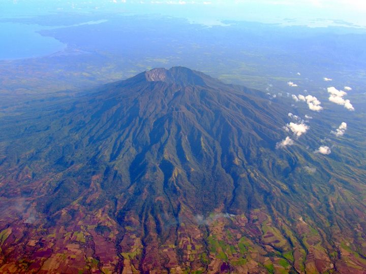 Mount Iriga / Mount Asog – “Mountain of the Rising Sun” - Travel to the ...