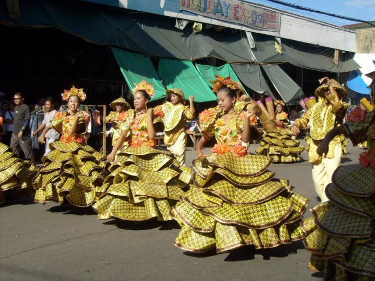 Banig Festival Showcases the Humble Handwoven Banig (Mat) | Travel to ...