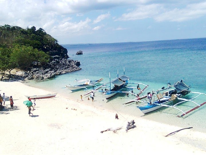 Natangco Islet is Small But Great for Snorkeling | Travel to the ...