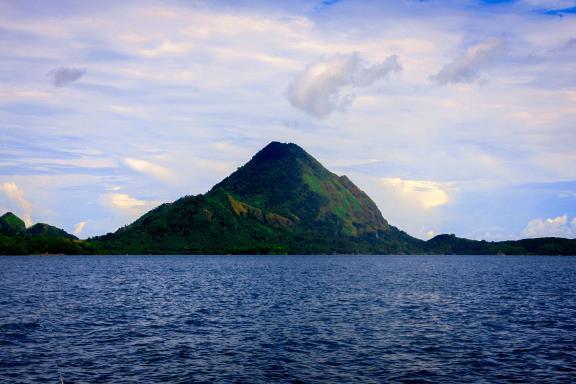 Mt. Manaphag / Mt. Pan de Azucar in Iloilo Part 2 | Travel to the ...