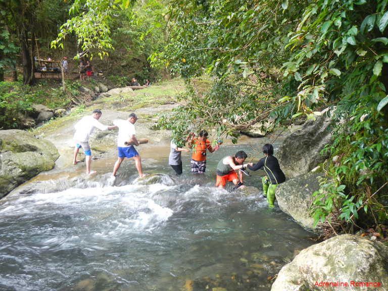 Igpasungaw Falls is a Series of Multiple Falls | Travel to the Philippines